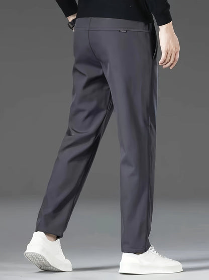 Men's Fleece-Lined Water-Repellent Trousers — Regular Fit 11