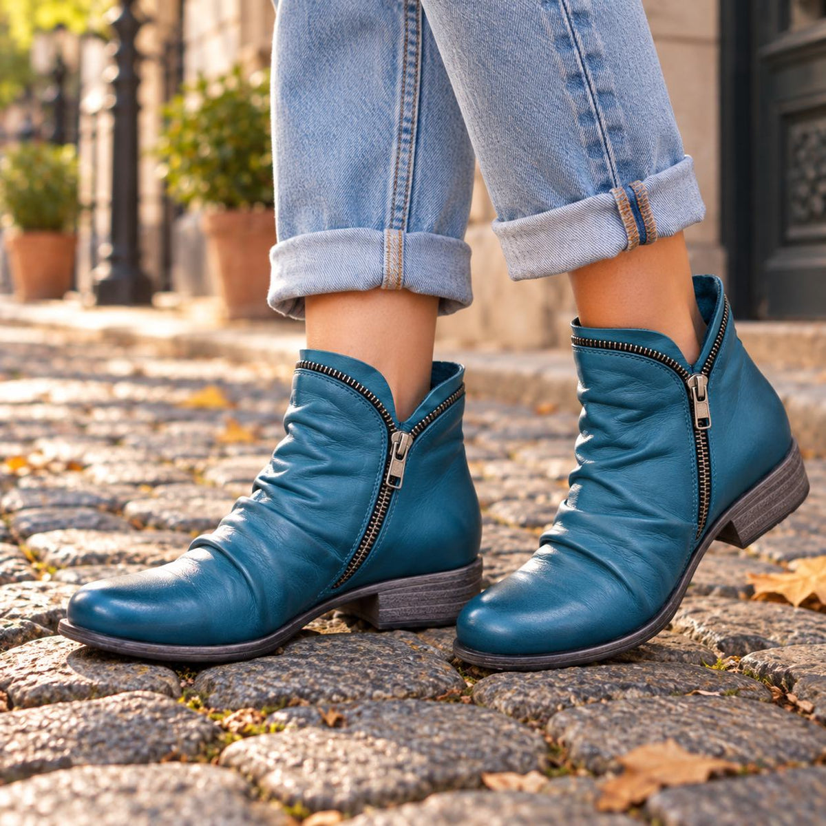 Women's Faux Leather Ankle Boots — Cushioned Side Zipper 5